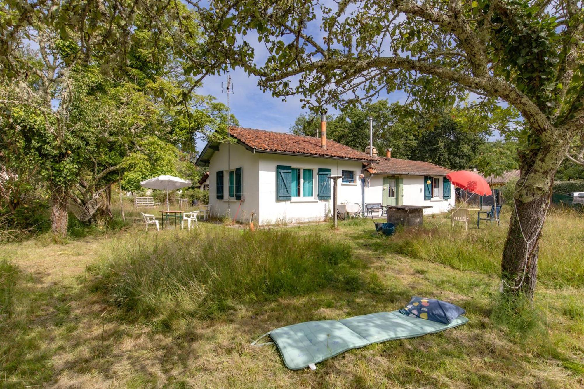 Petite Maison Rustique Et Atypique Hourtin Eksteriør bilde